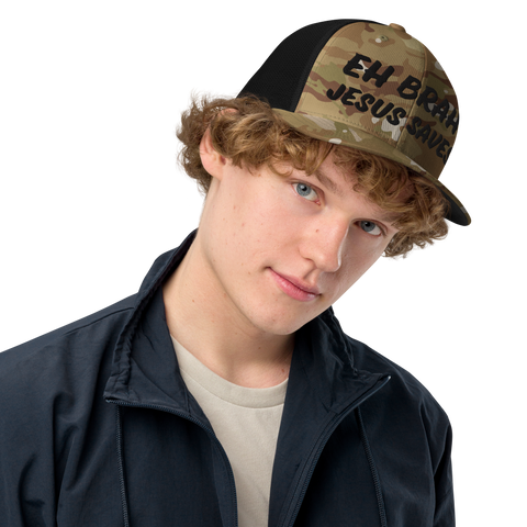 Closed-back trucker cap